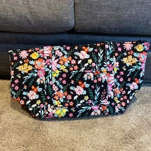 Vera Bradley tote